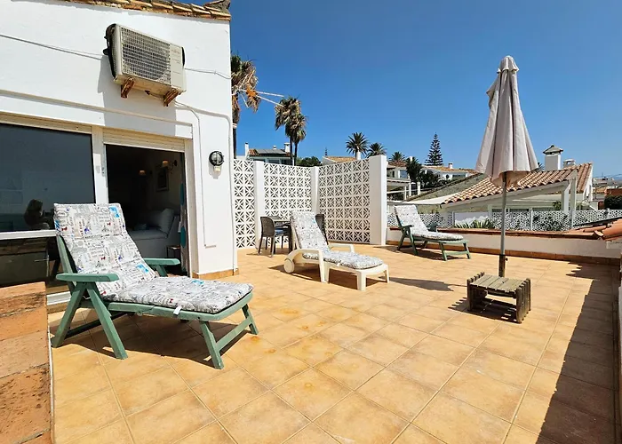 Golden Bay House By Lica Alpstuga