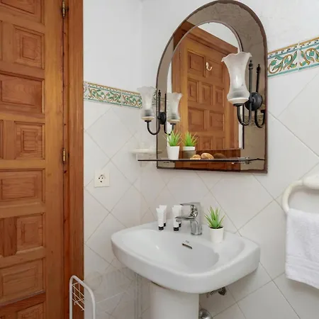 Golden Bay House By Lica Estepona