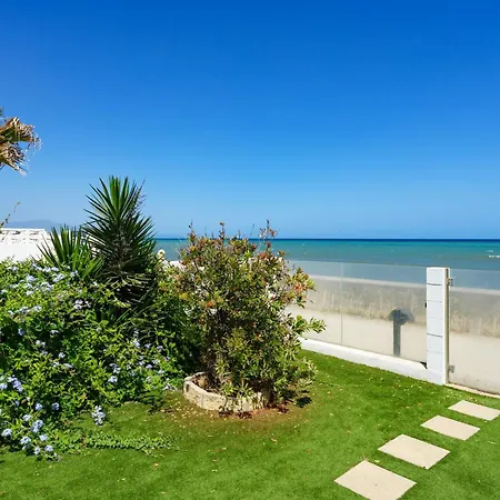 Golden Bay House By Lica * Estepona