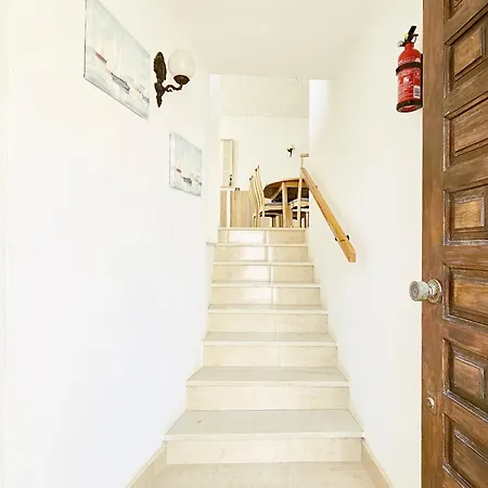 Golden Bay House By Lica Estepona