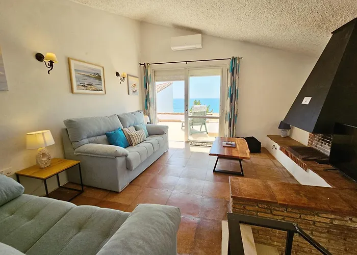 Chalet Golden Bay House By Lica